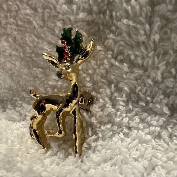 Vintage Gold Tone Gerrys Reindeer Christmas Holiday Pin Brooch - Picture 3 of 7